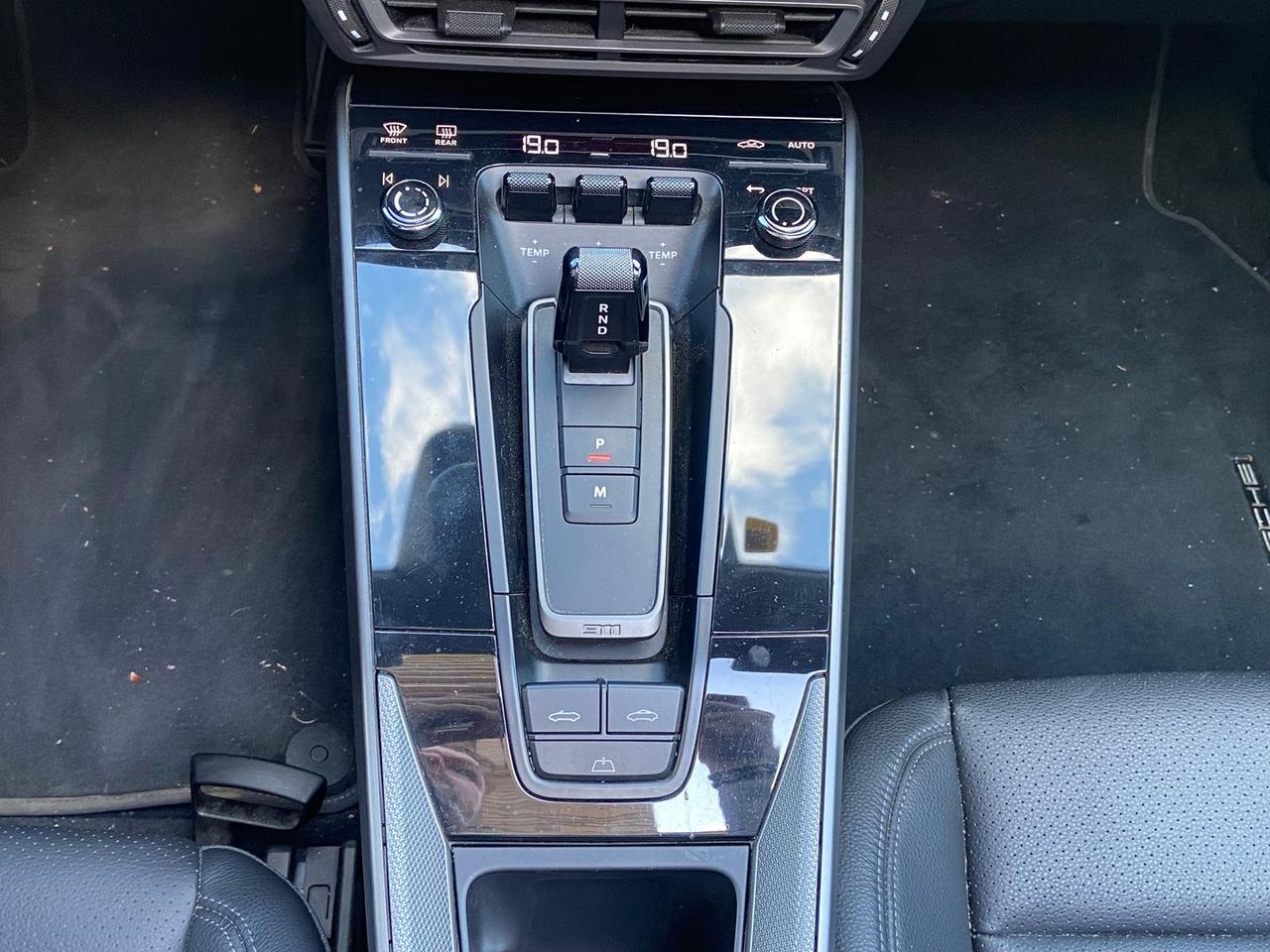 Porsche 992 3.0 Carrera Cabrio #10748