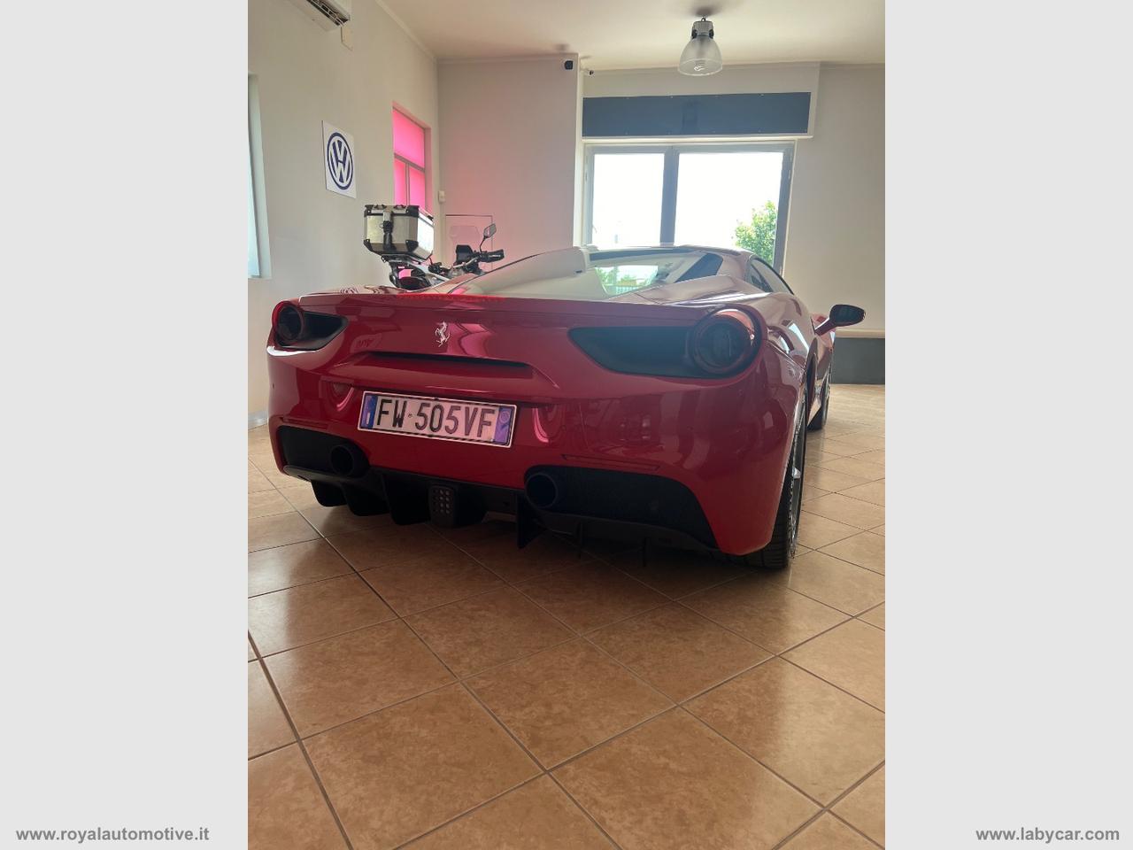 FERRARI 488 GTB coupè 3.9 V8 biturbo, 670 CV IVA ESPOSTA