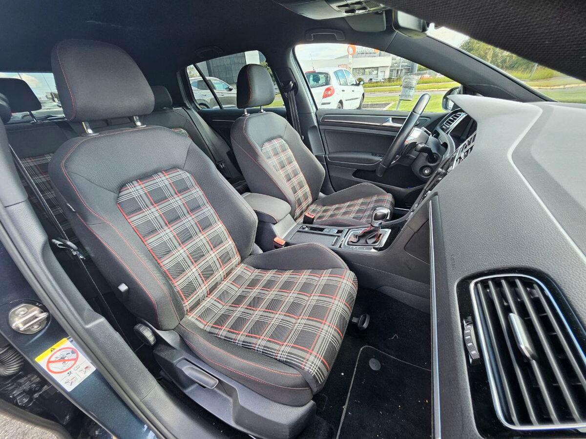 Volkswagen Golf 2.0 tsi Gti Performance 245cv dsg