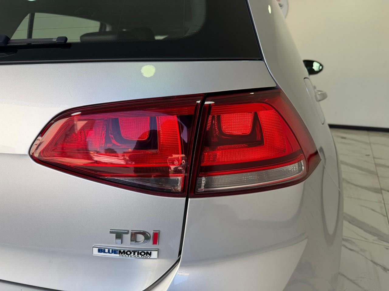 Volkswagen Golf 1.6 TDI 110 CV 5p. Highline BlueMotion -GARANTITA-2016