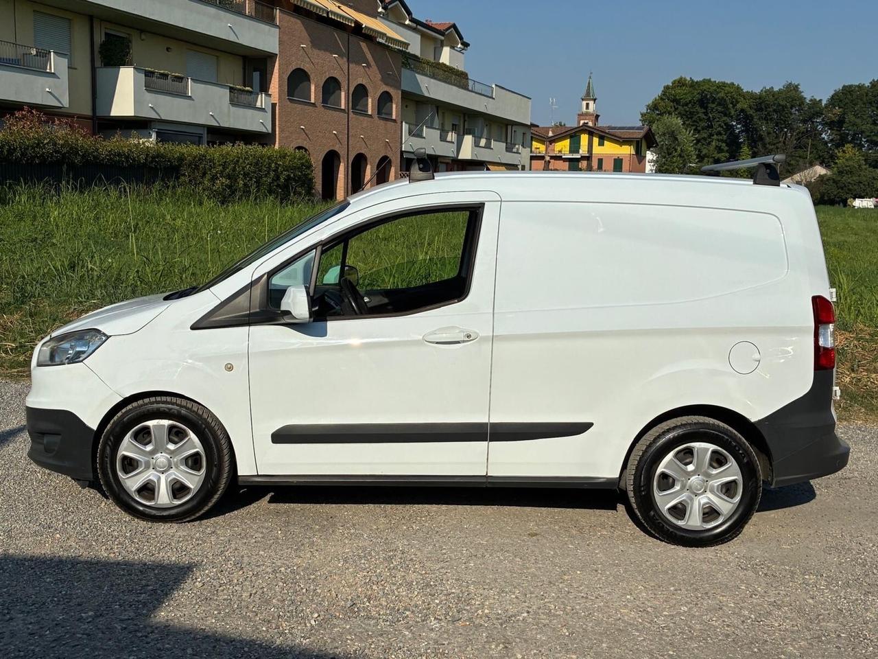 Ford Transit Courier 1.5 TDCi 75CV Van Trend