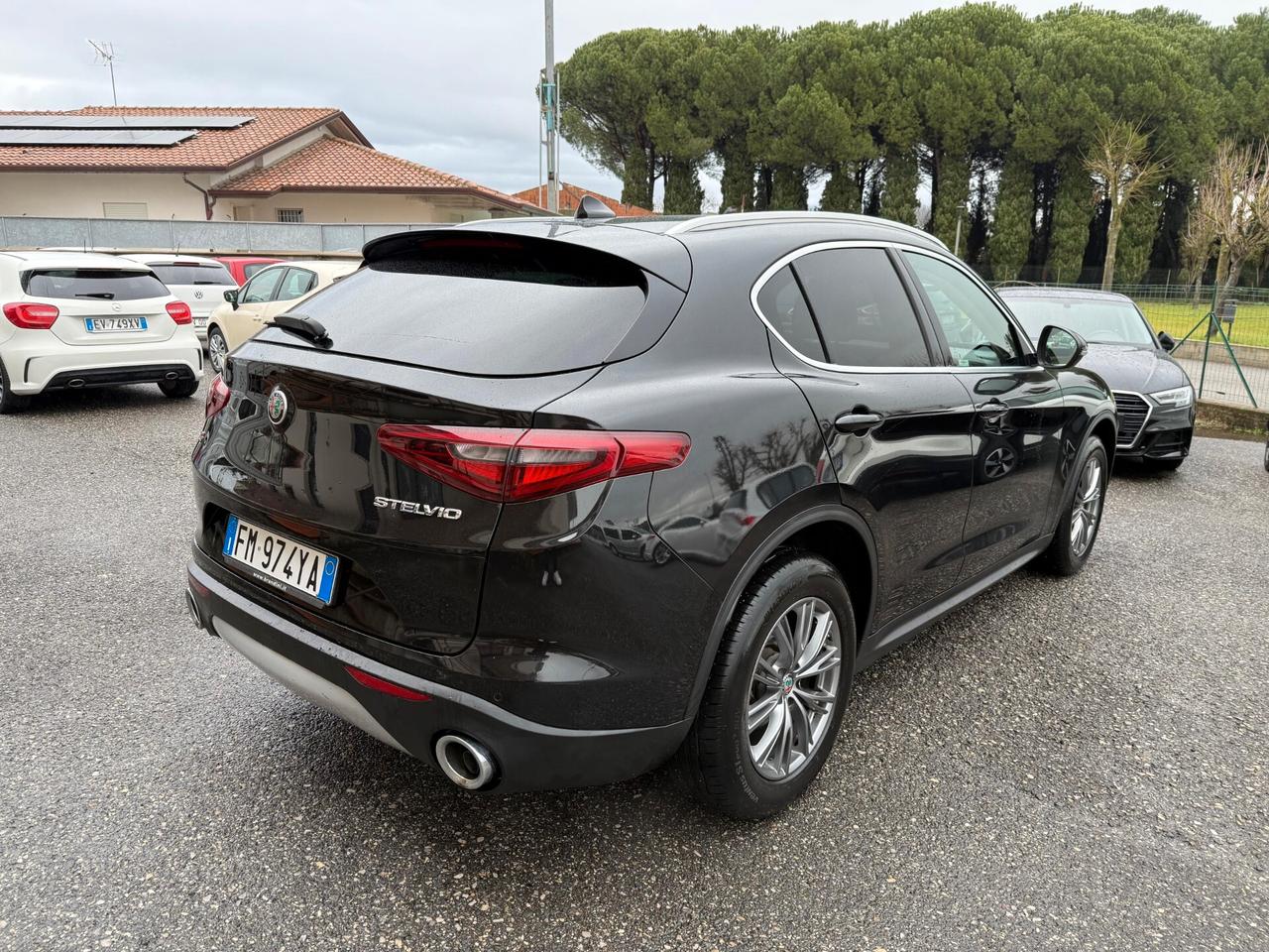 Alfa Romeo Stelvio 2.2 Turbodiesel 210 CV AT8 Q4 Executive
