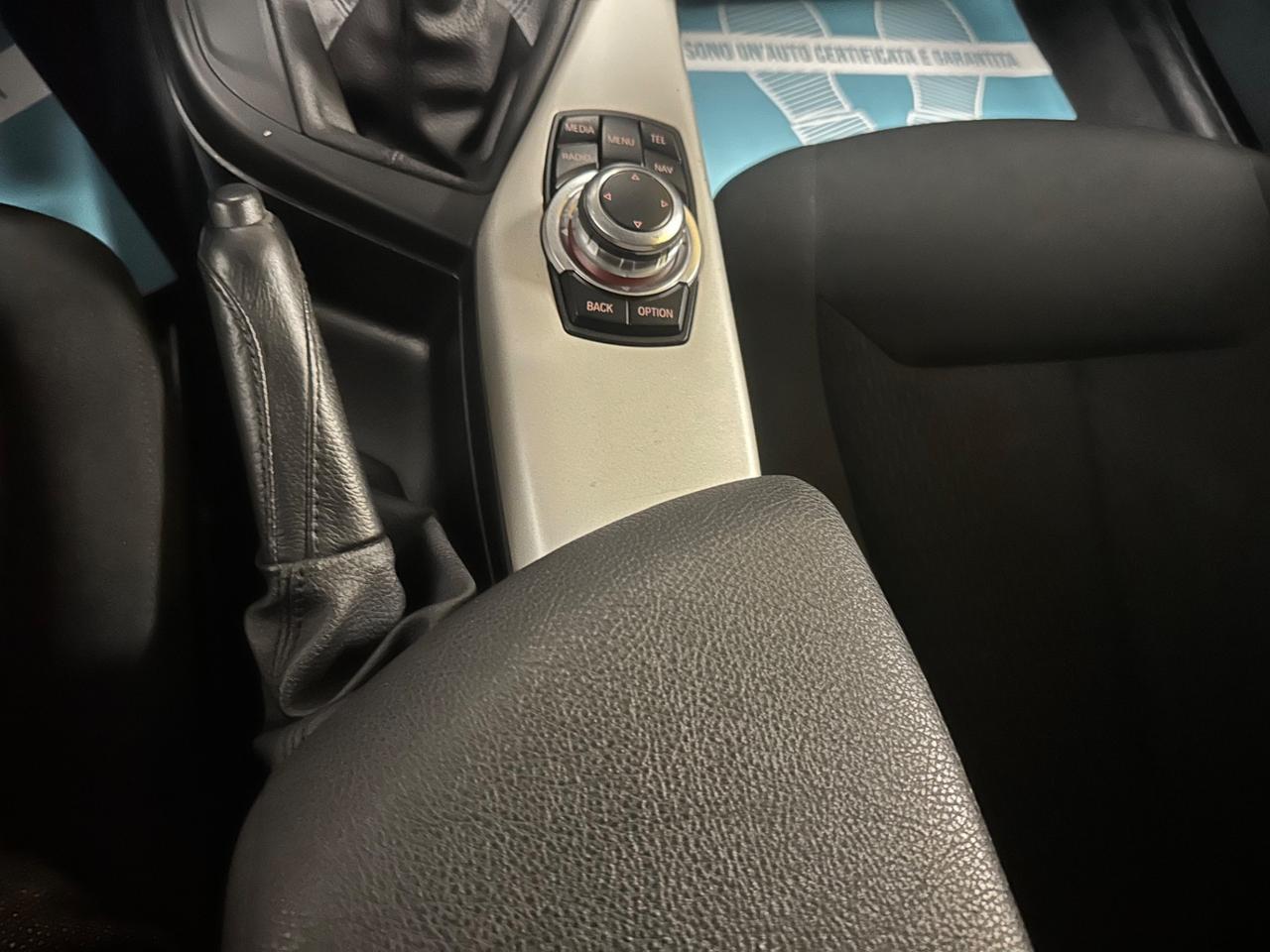 Bmw 116 116d 5p. Urban