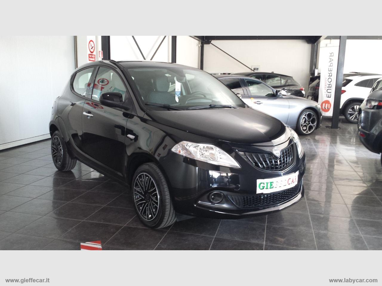 LANCIA Ypsilon 1.0 FireFly 5 POSTI S&S HYBRID ORO