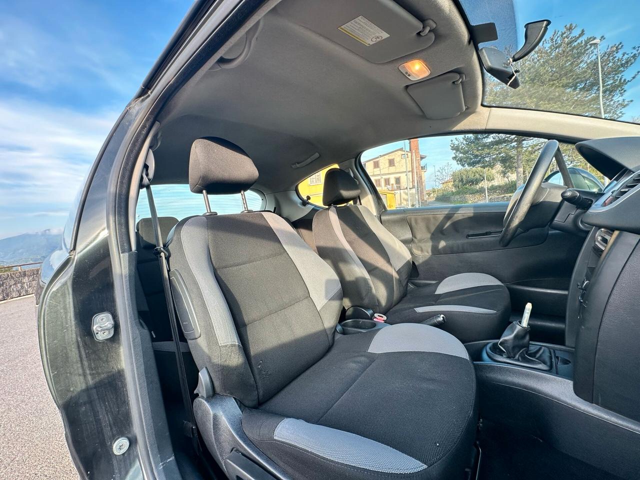 Peugeot 207 1.4 75CV 3p.
