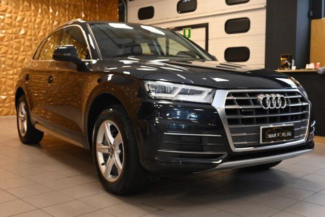 AUDI Q5 40 2.0TDI Q.BUSIN.SPORT 190CV S-TR.NAVI CAM18"FULL