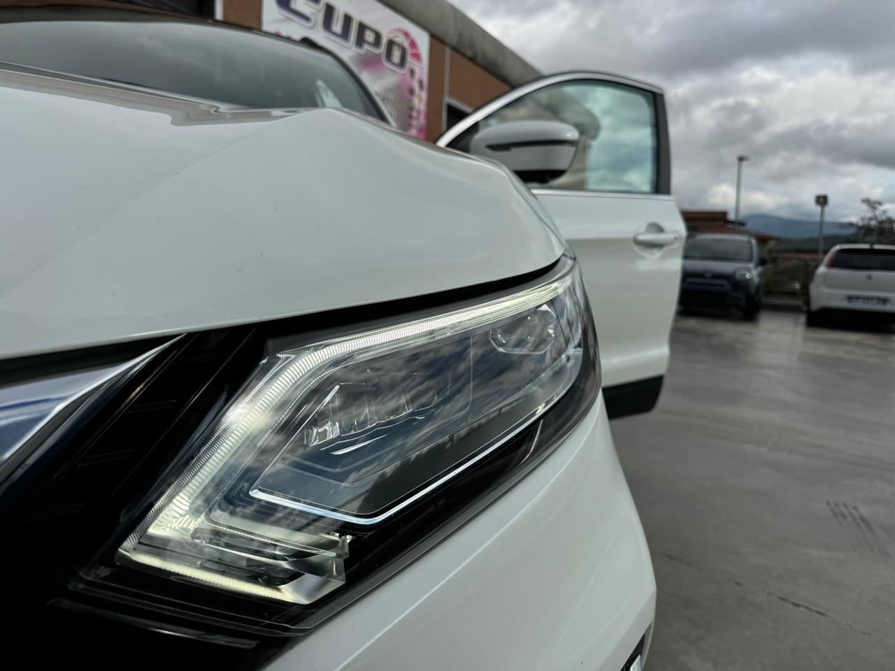 Nissan Qashqai 1.5 dCi N-Connecta