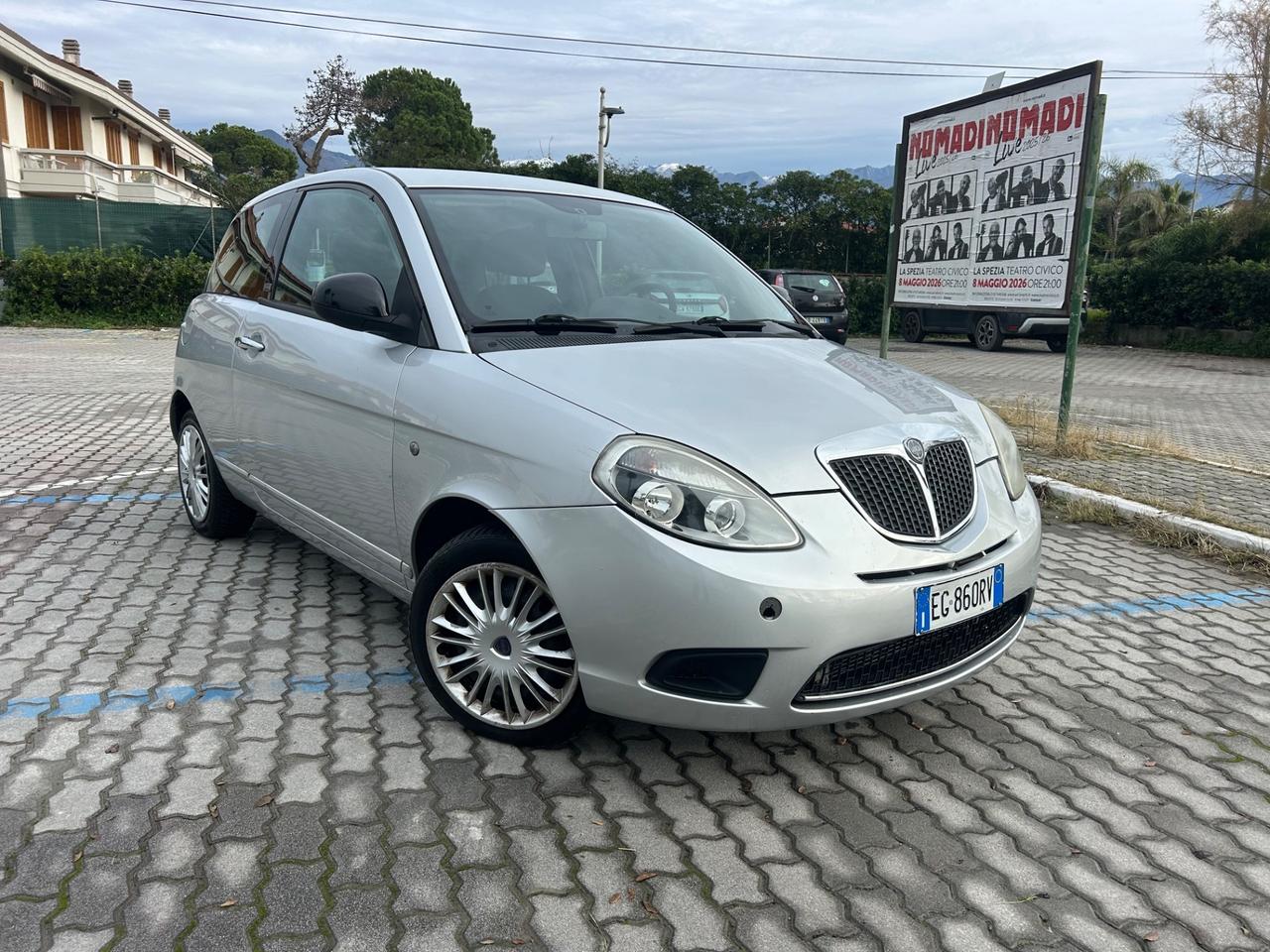 Lancia Ypsilon 1.4 Platinum Ecochic GPL