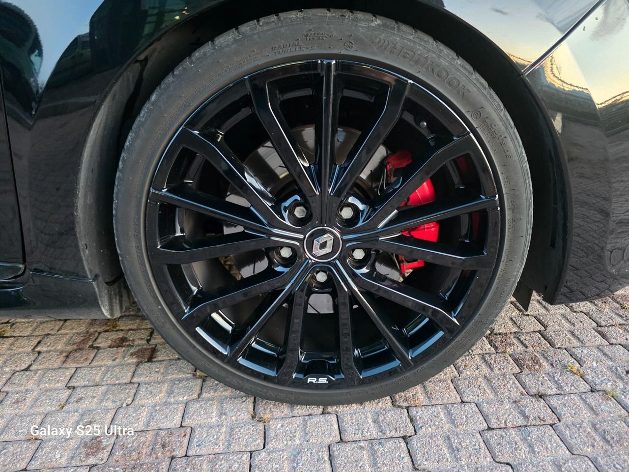 Clio rs trophy cv 220 valutiamo usato