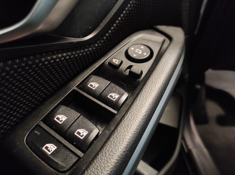 BMW Serie 3(G20/1-80/1) - 318d 48V Business Advantage