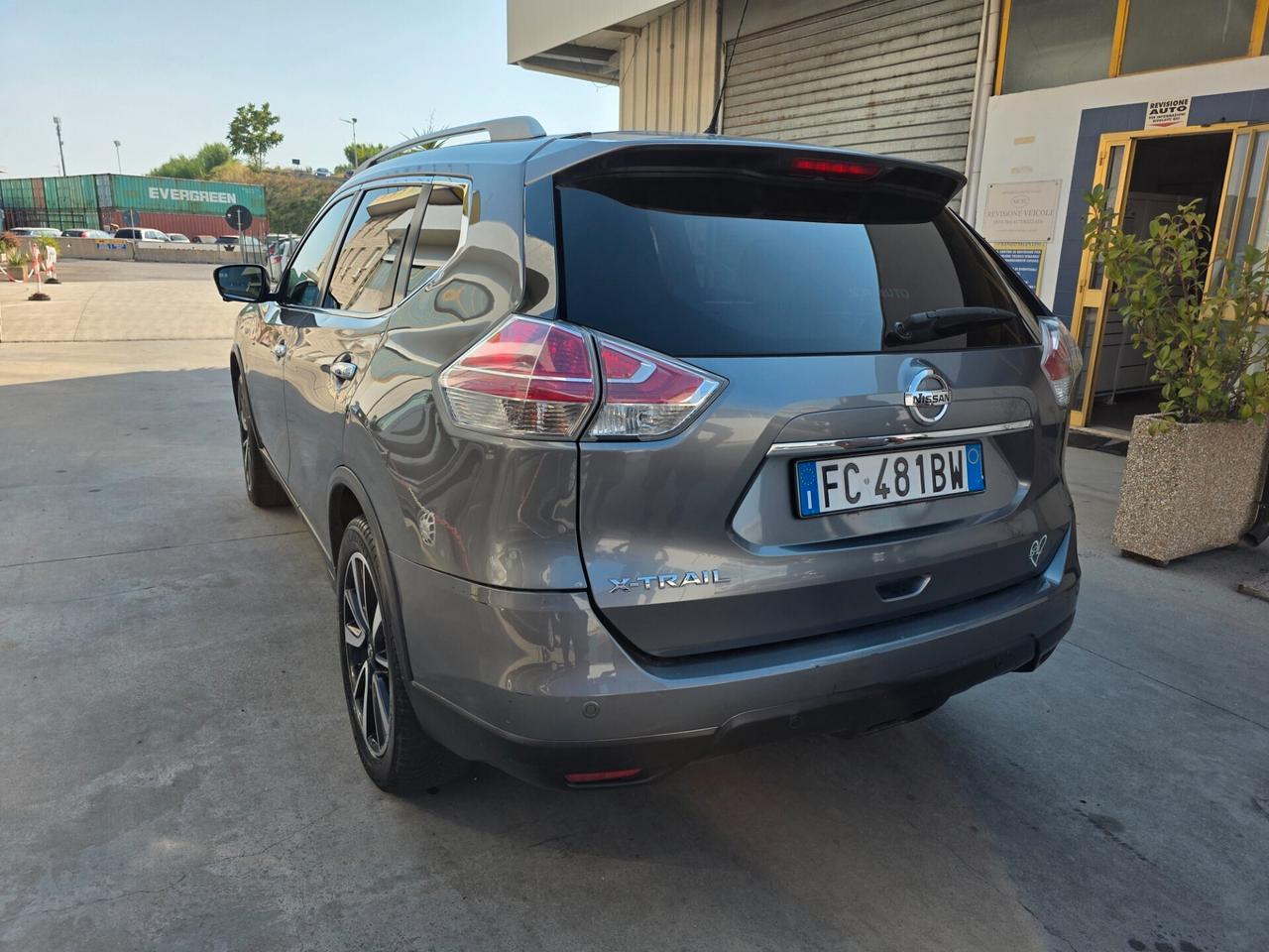 Nissan X-Trail 1.6 dCi 7 POSTI 4WD Style Edition