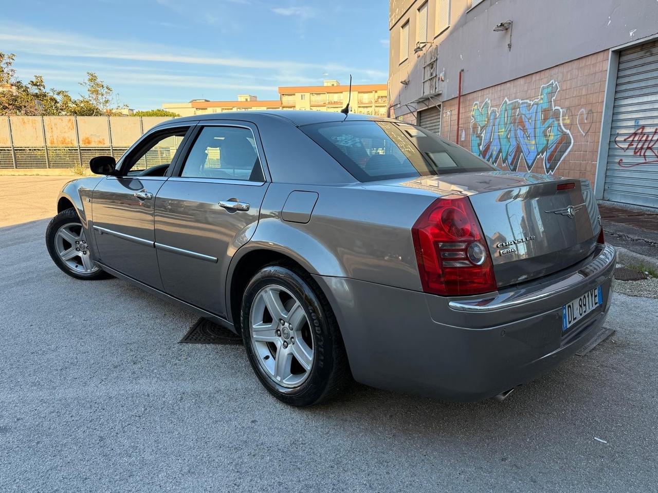 Chrysler 300C 3.0 V6 CRD cat DPF Touring SRT Design CAMBIO AUT IN PERFETTE CONDIZIONI