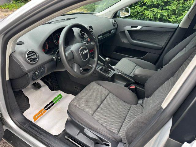 AUDI A3 SPB 1.6 16V FSI Attraction