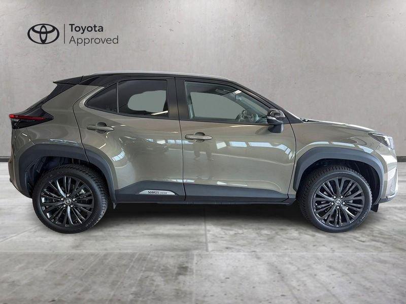 Toyota Yaris Cross 1.5H (116 CV) E-CVT Adventure