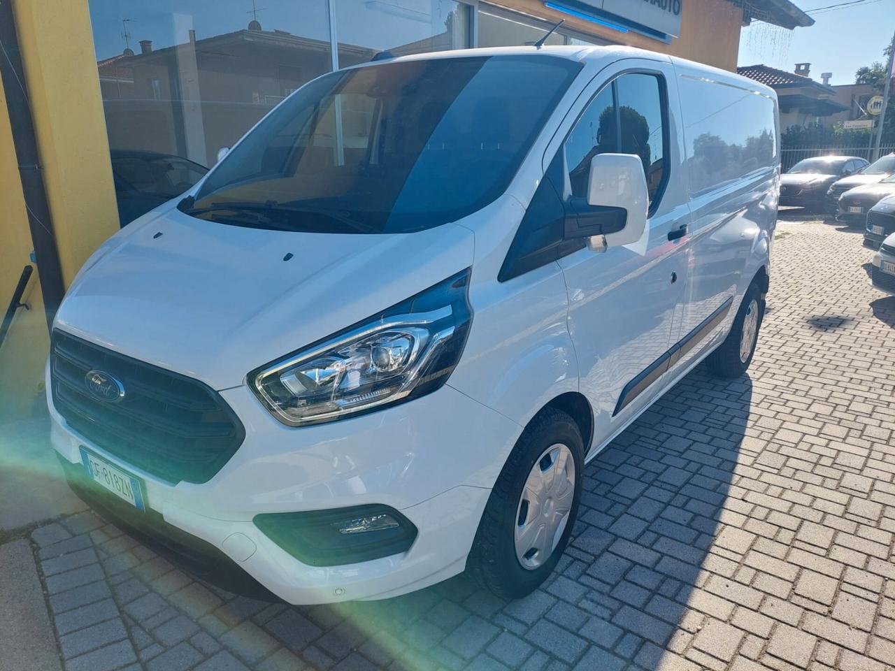 FORD TRANSIT CUSTOM TREND 320 L1H1 2,0TDCI 130cv