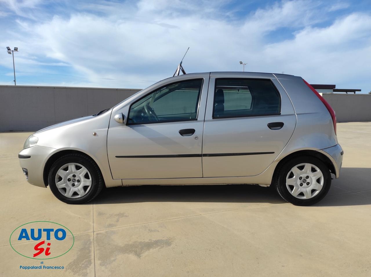 Fiat Punto 1.3 Mjet - 69cv NEOPATENTATI