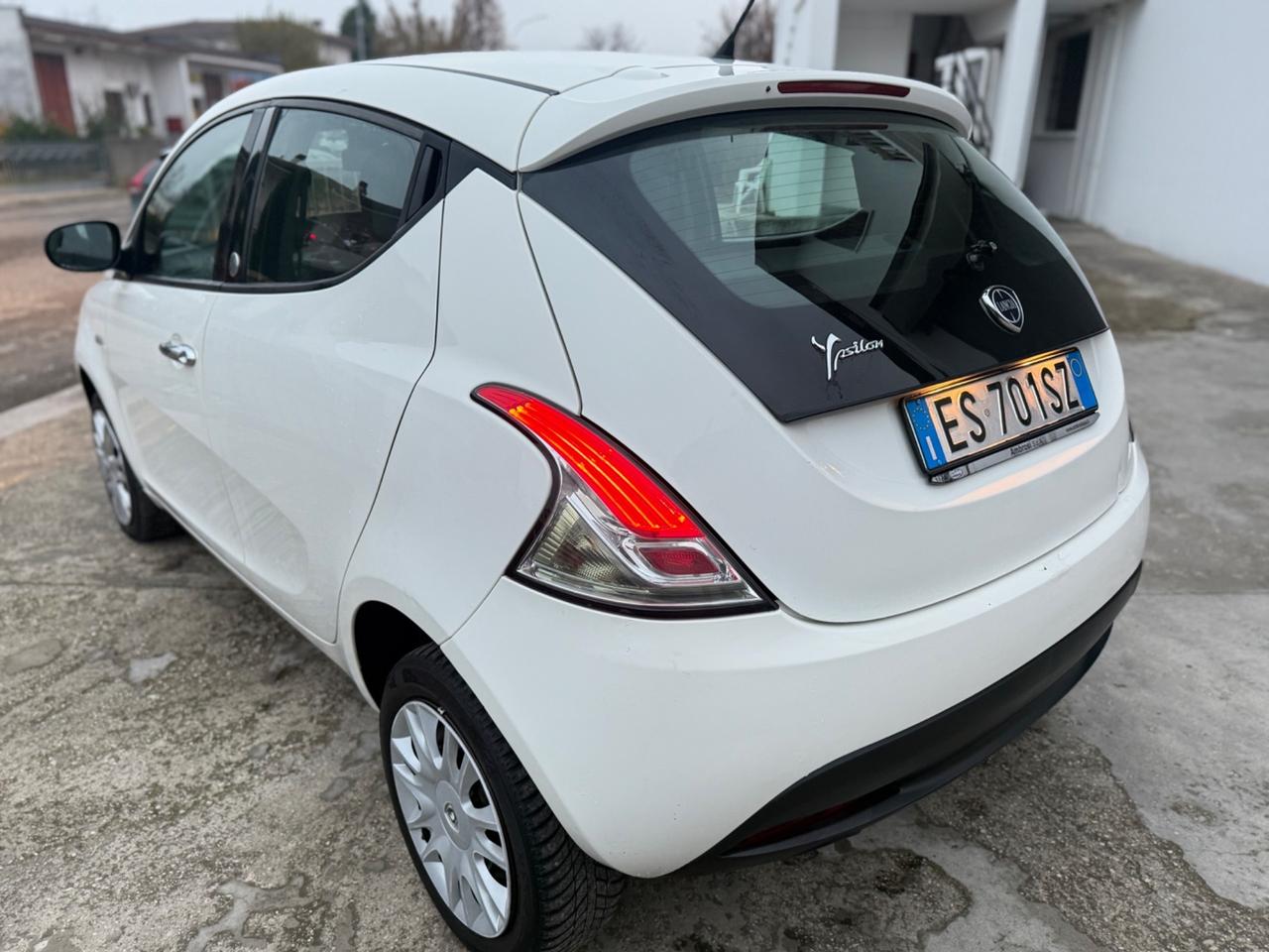 Lancia Ypsilon 0.9 METANO VALIDO 2029 2013 NEOPAT