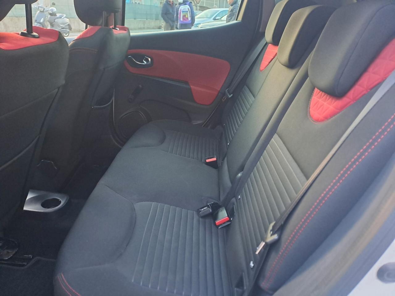 Renault Clio 0.9 TCe BENZINA *OK NEOPATENTATI*