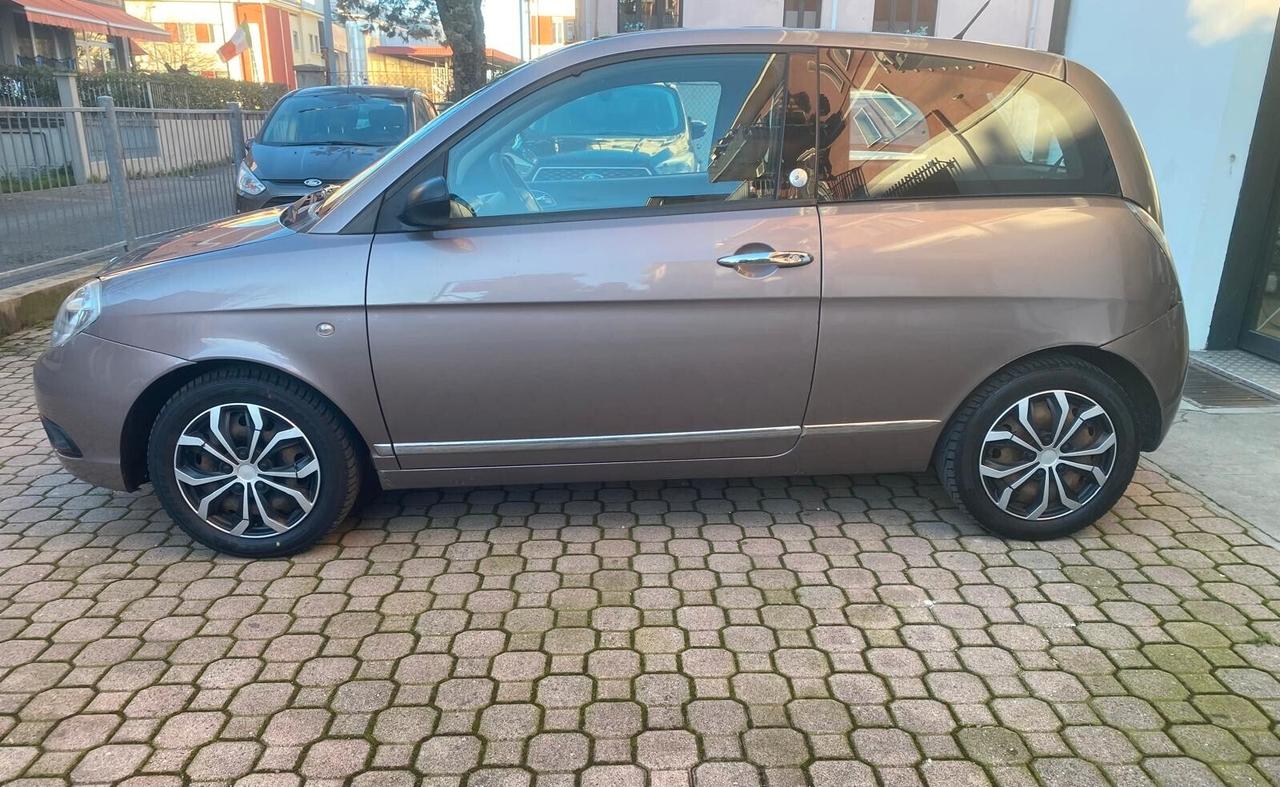 Lancia Ypsilon SCADENZA REVISIONE BOMBOLE GPL 2032