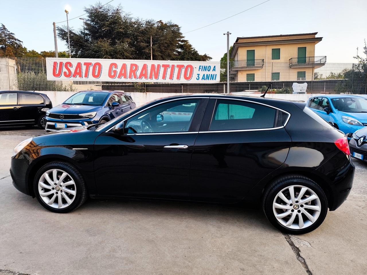 Alfa Romeo Giulietta 1.6 JTDm-2 105 CV Distinctive