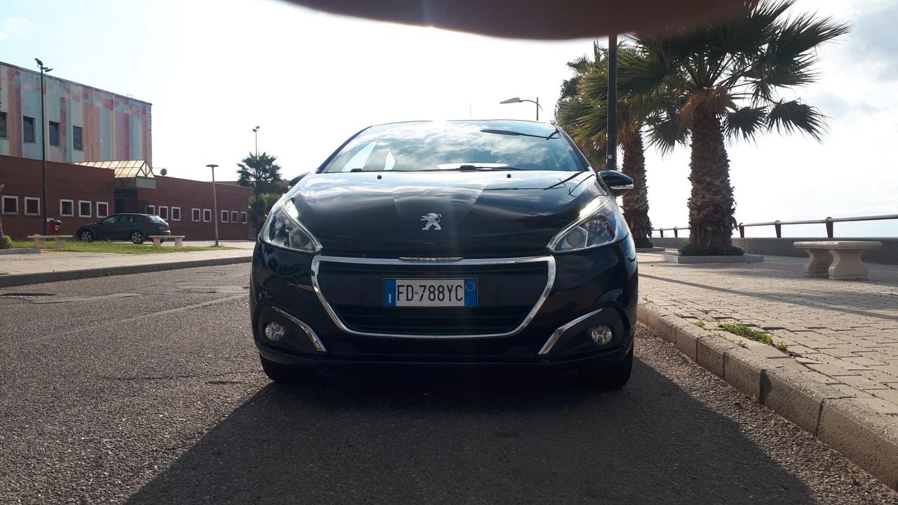 Peugeot 208 1.6 BlueHDi 75 5PT Allure 2016