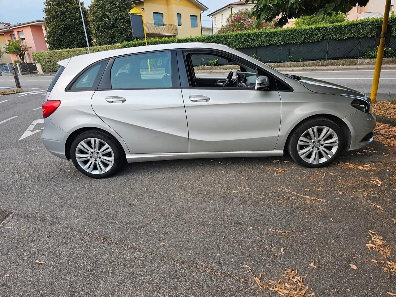 Mercedes-benz B 180 CDI Automatic Premium