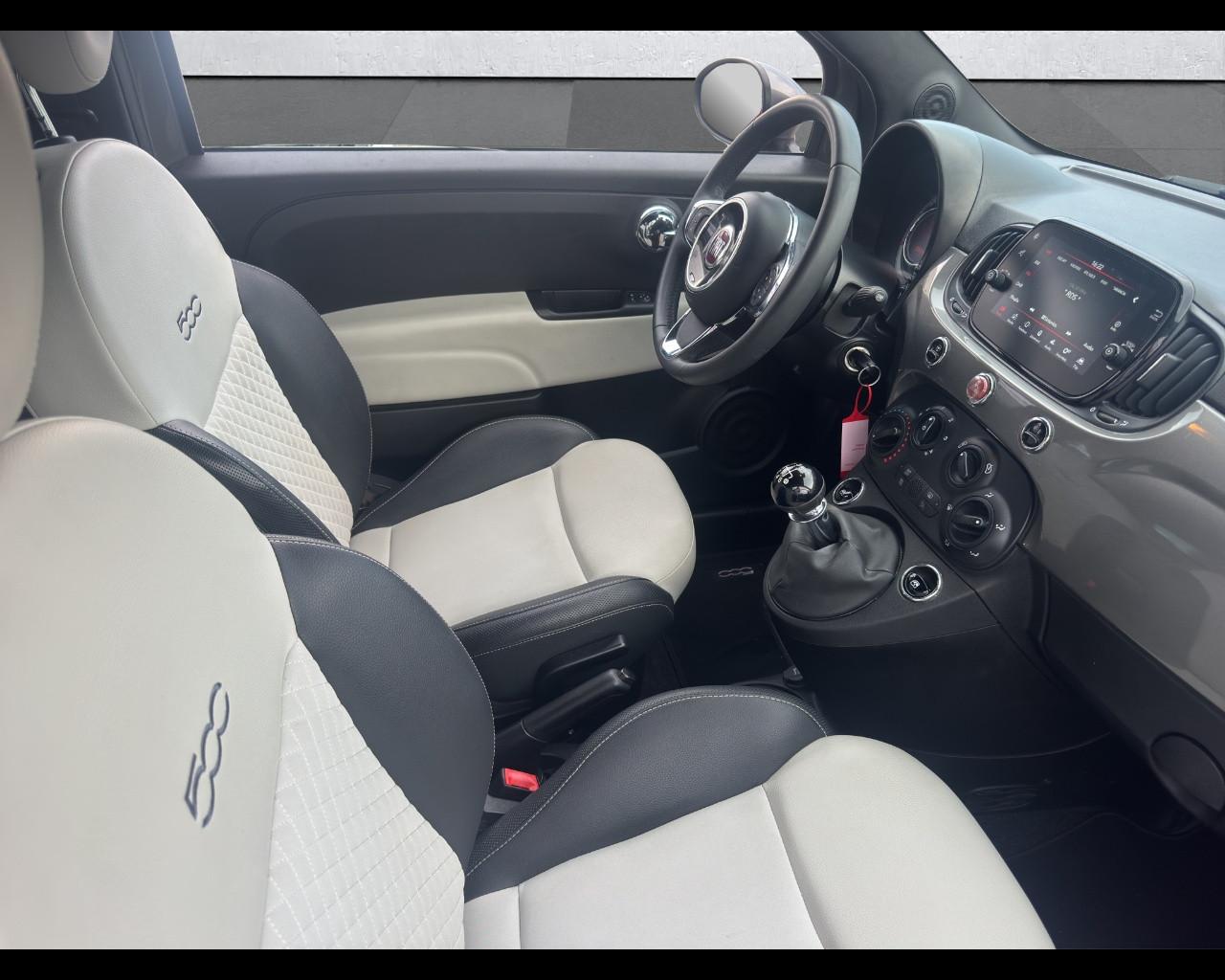 FIAT 500 (2015-2024) - 500 C 1.0 Hybrid Dolcevita