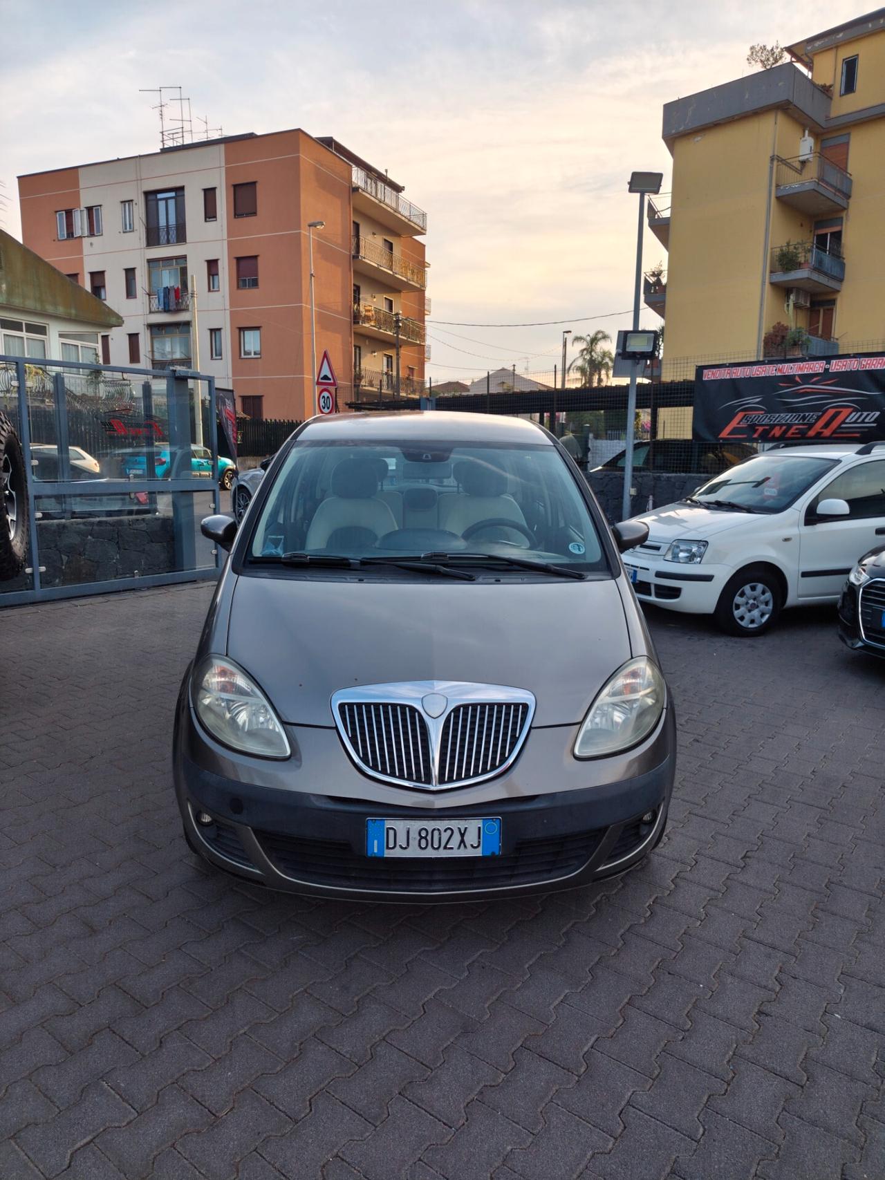 Lancia MUSA 1.3 Multijet 16V Oro