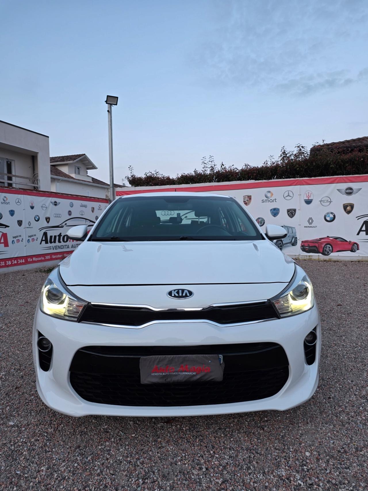 Kia Rio 1.4 CRDi 5p. Cool Collection
