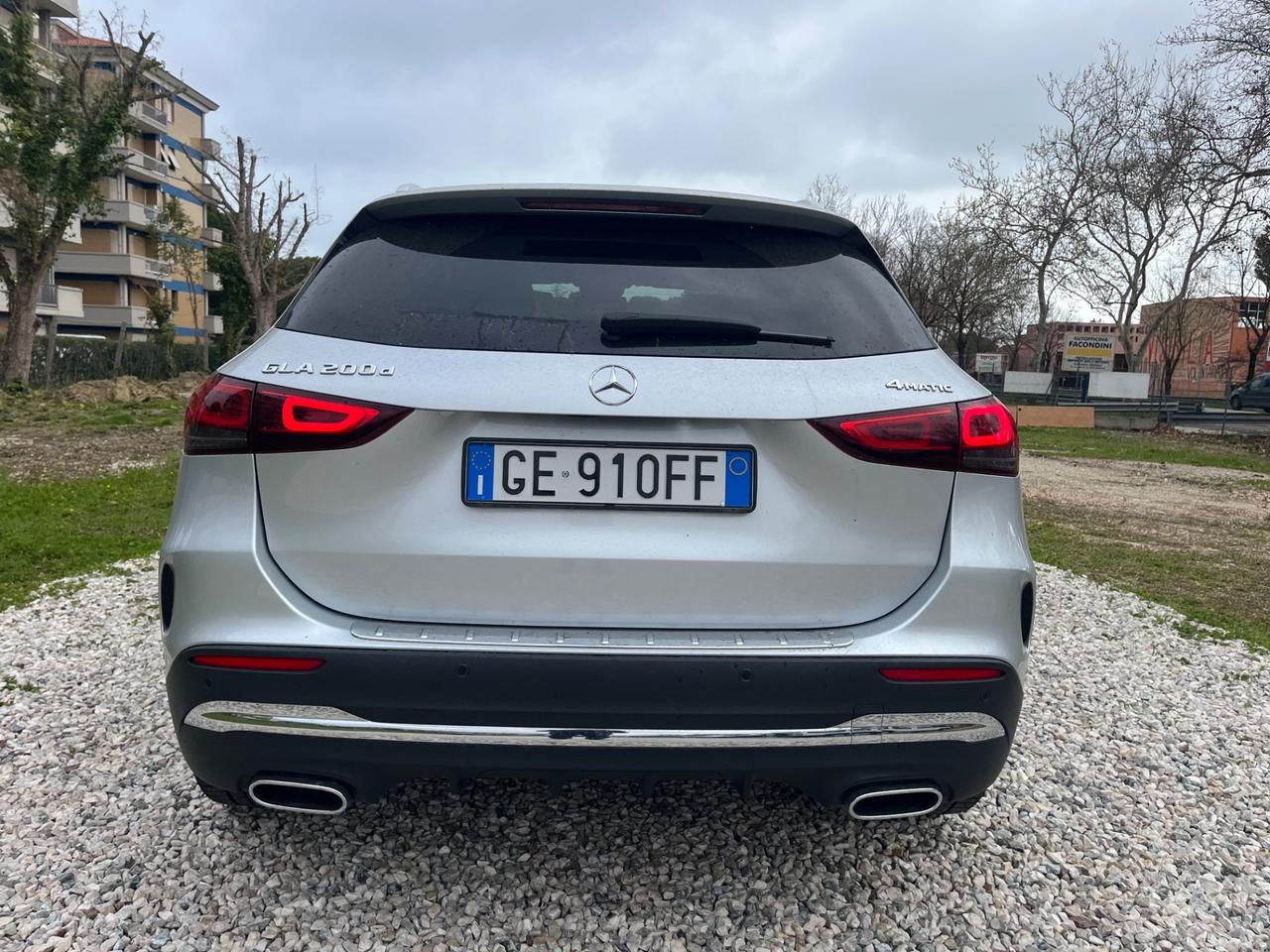 Mercedes-benz GLA 200 d Automatic 4Matic Premium