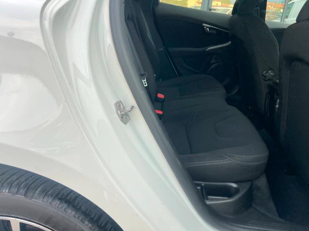 Volvo V40 Cross Country V40 c.country 2.0 D2