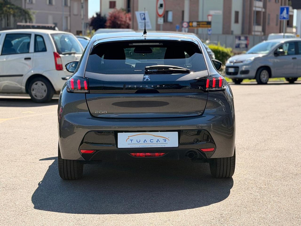 Peugeot 208 Allure Pack 1.5 Blue HDI 100 #10879