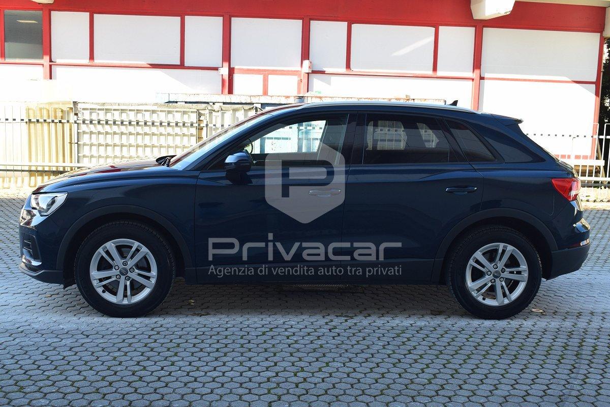 AUDI Q3 35 TDI S tronic Business