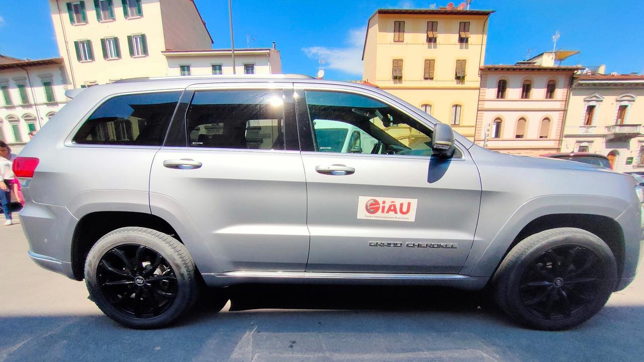 Jeep Grand Cherokee 3.0 V6 CRD 250 CV Summit