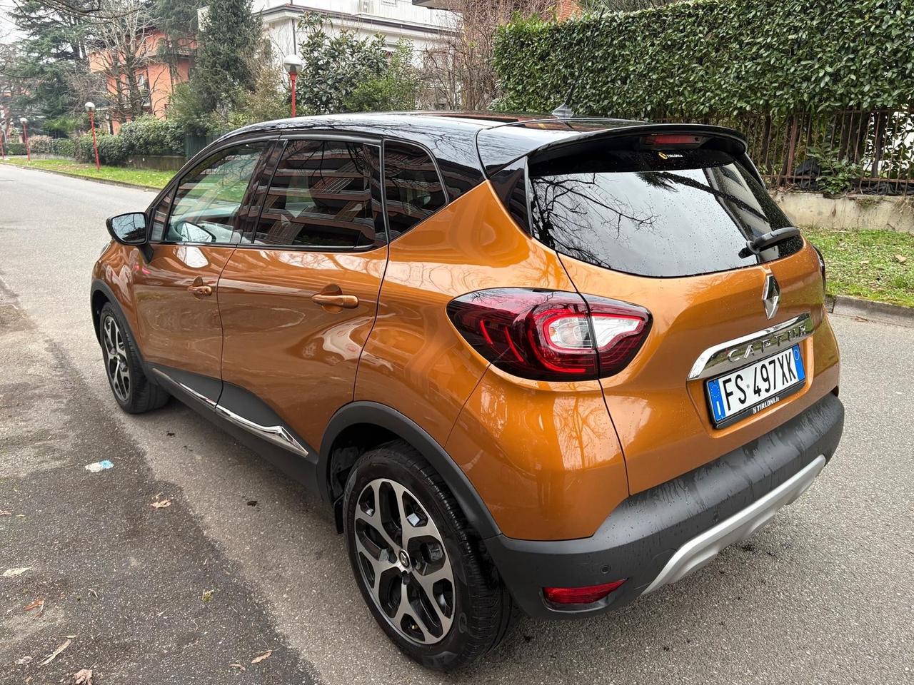 Renault Captur dCi 8V 90 CV EDC Sport Edition2