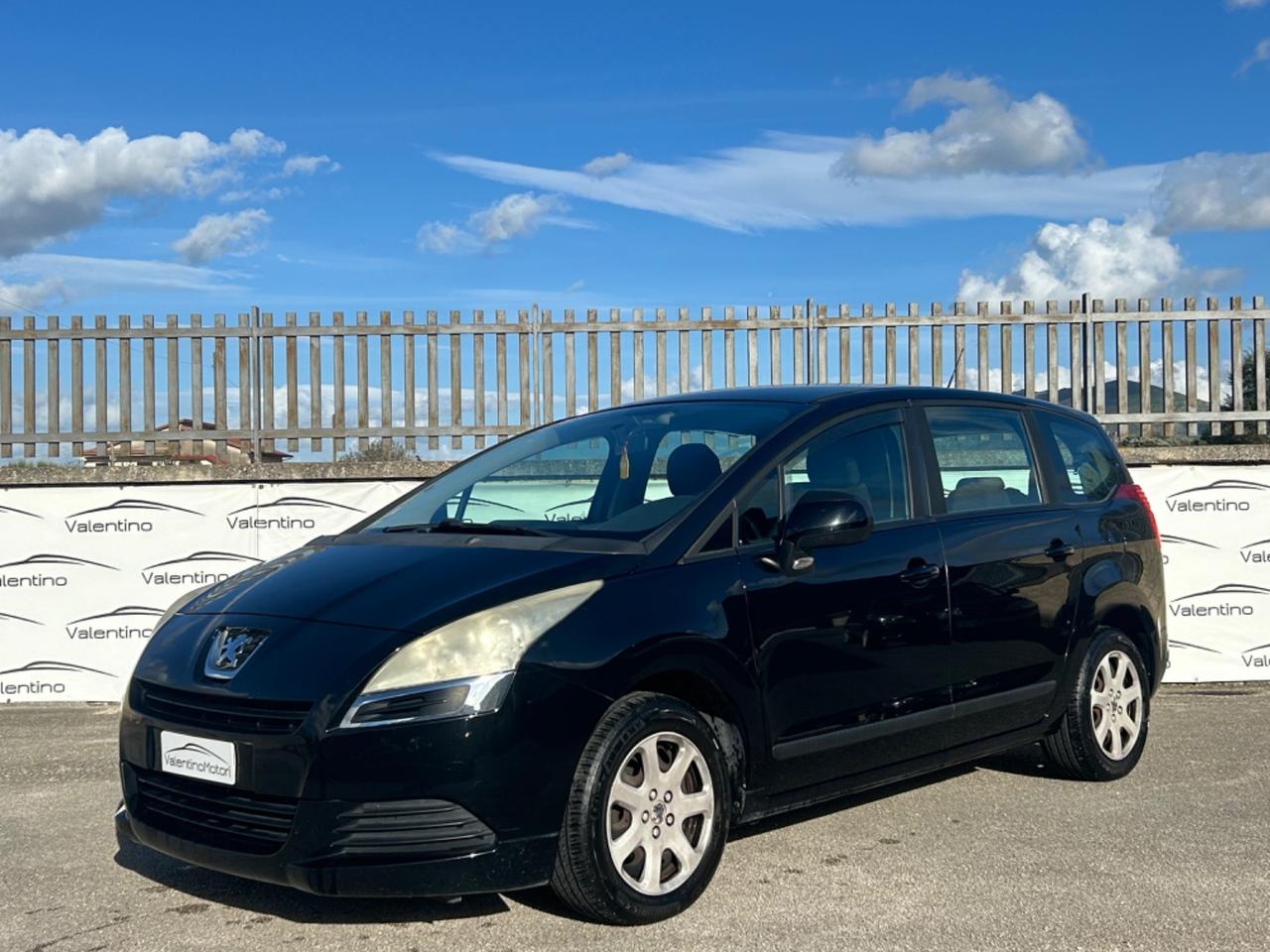 Peugeot 5008 1.6 HDi 110CV Féline 7 posti