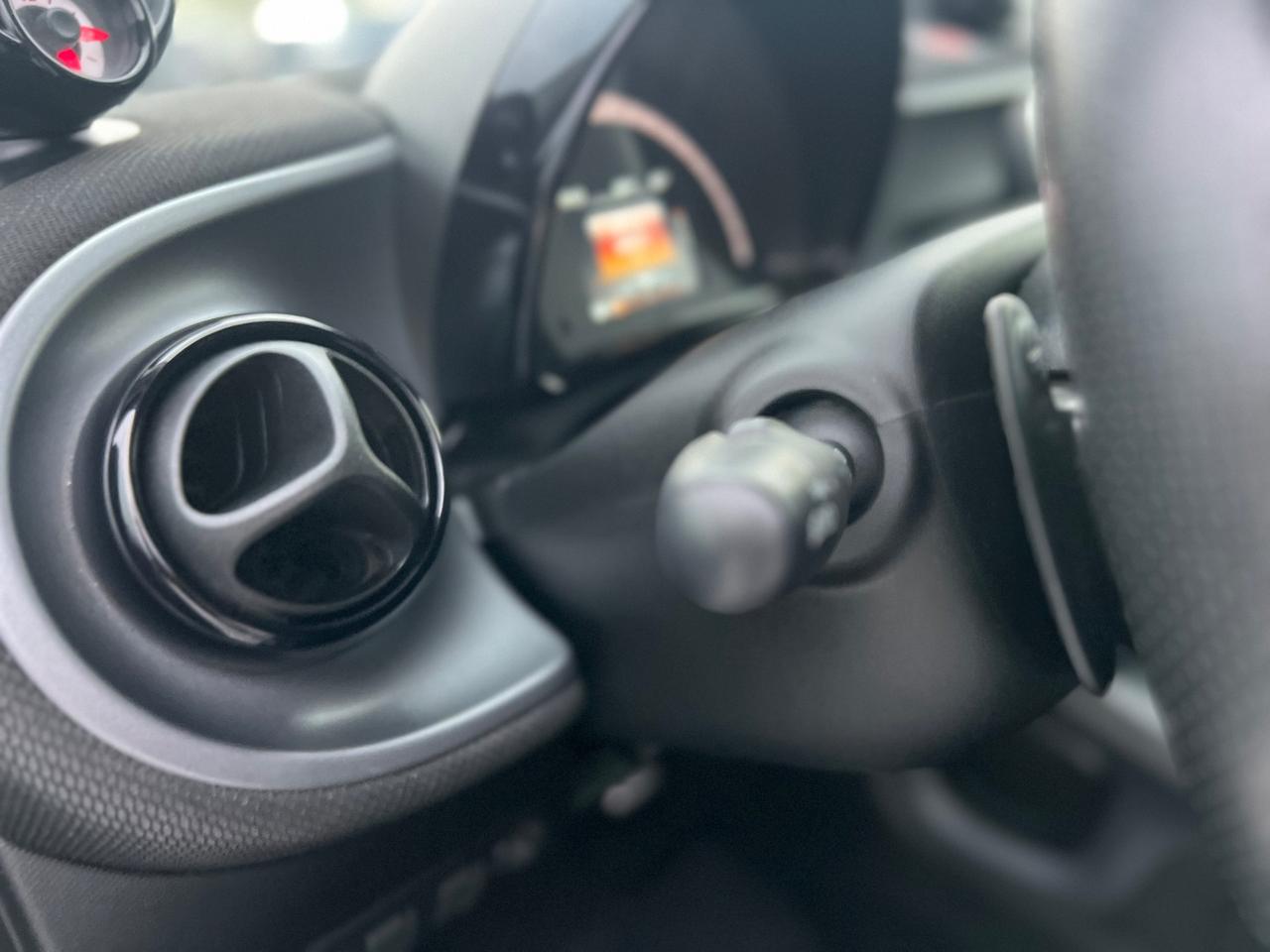 Smart ForTwo 70 1.0 twinamic Superpassion