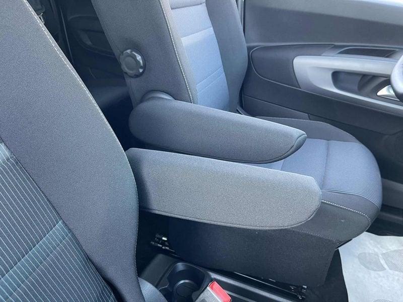 FIAT Doblò SERIE 3 COMBI 1.5 BlueHdi 130CV AT8 N1 - KM0