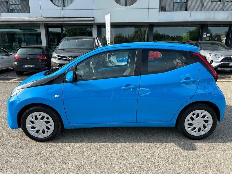 Toyota Aygo Connect 1.0 VVT-i 72 CV 3 porte x-cool