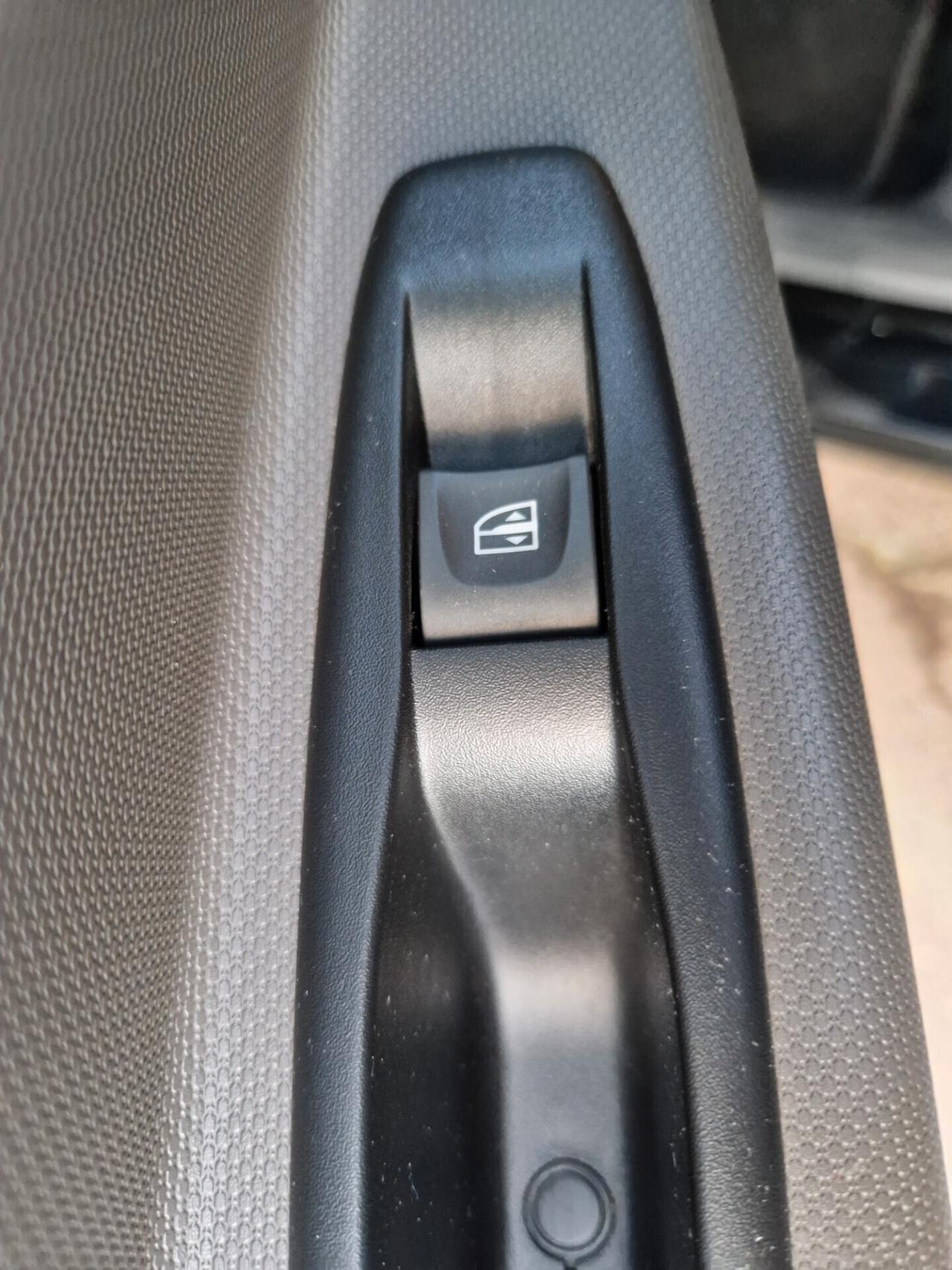 Renault Captur dCi 8V 110 CV Start&Stop Energy Hypnotic