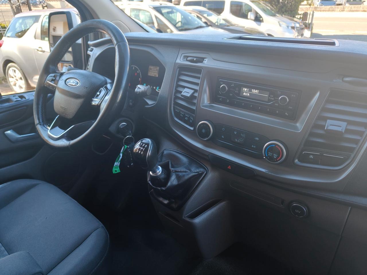Ford Transit Custom Passo lungo