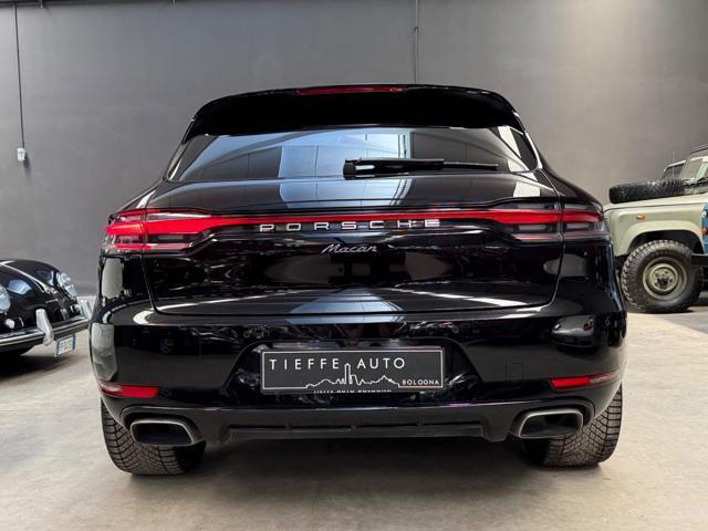 PORSCHE Macan 2.0