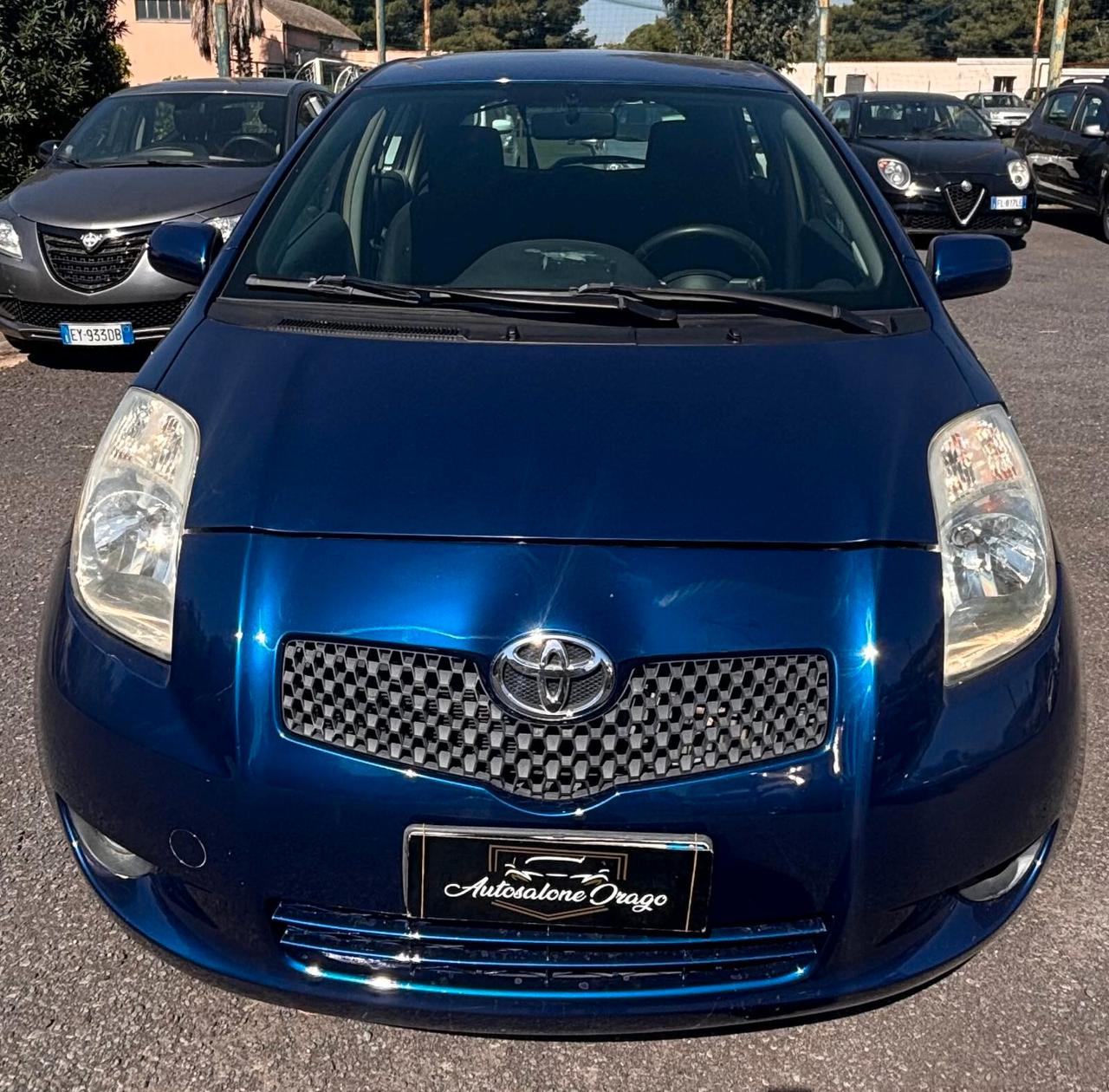 Toyota Yaris 1.4 D-4D 5 porte Sol Automatica