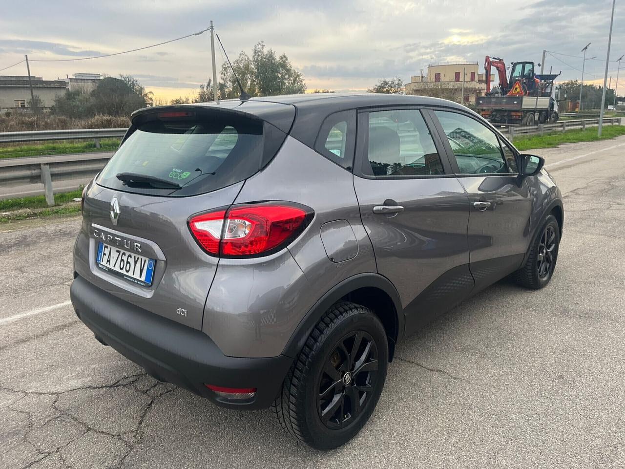 Renault Captur dCi Energy Life Unipro 2015