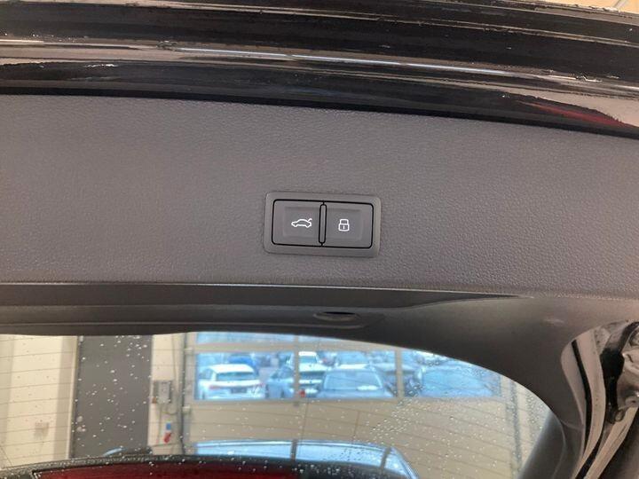 Audi Q2 35 TFSI S tronic Business Advanced