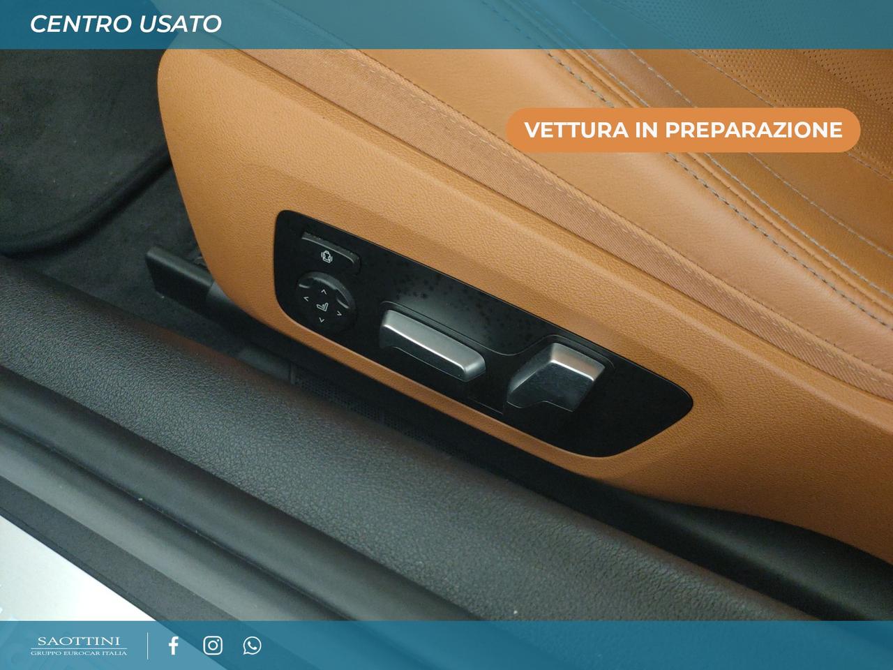 M 850i Coupe Xdrive Individual composition auto