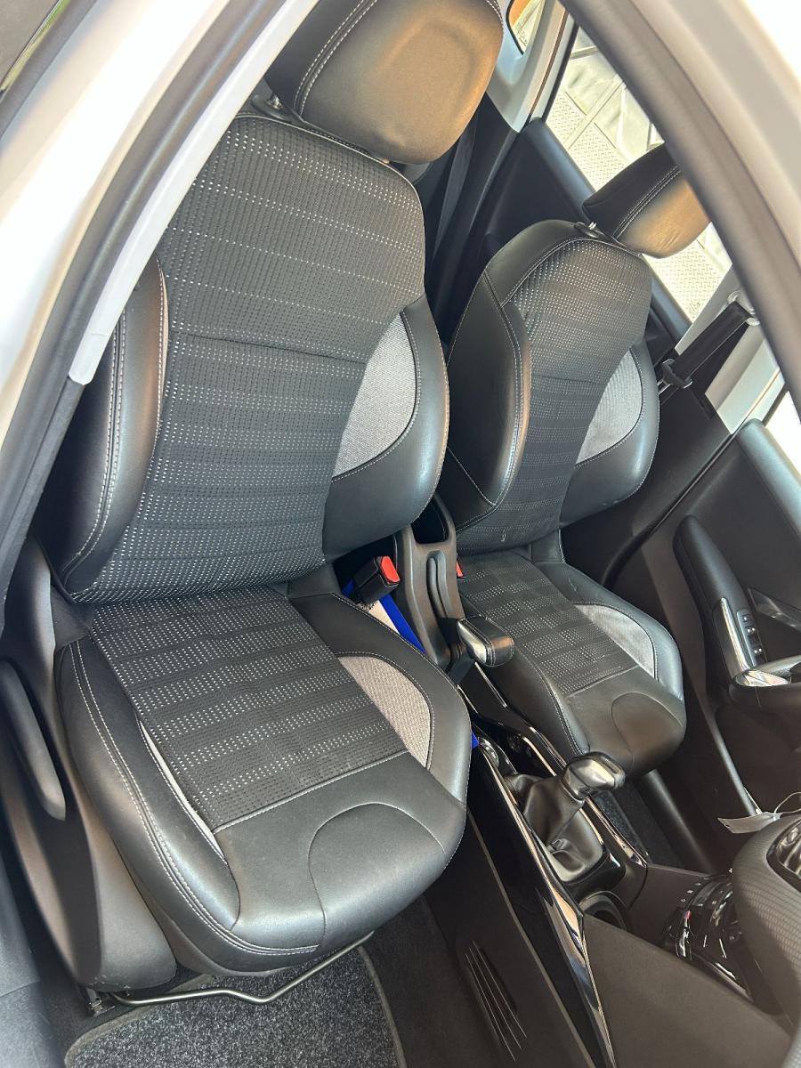 PEUGEOT - 2008 - 1.6 BlueHDi 100 CV Allure