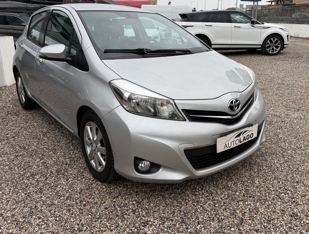 Toyota Yaris 1.4 D-4D 5 porte Lounge
