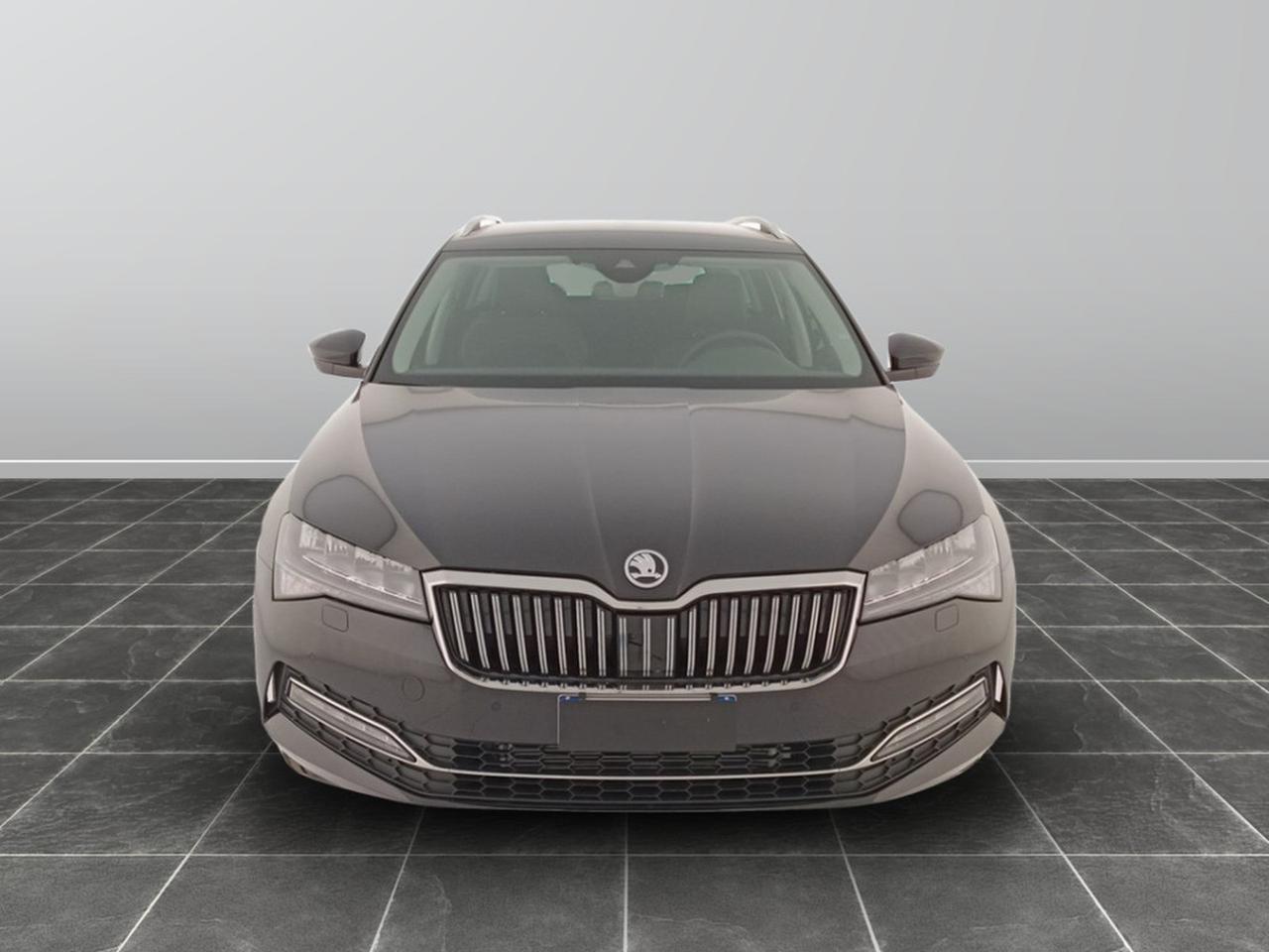 Skoda Superb wagon 2.0 tdi evo scr 150cv style dsg