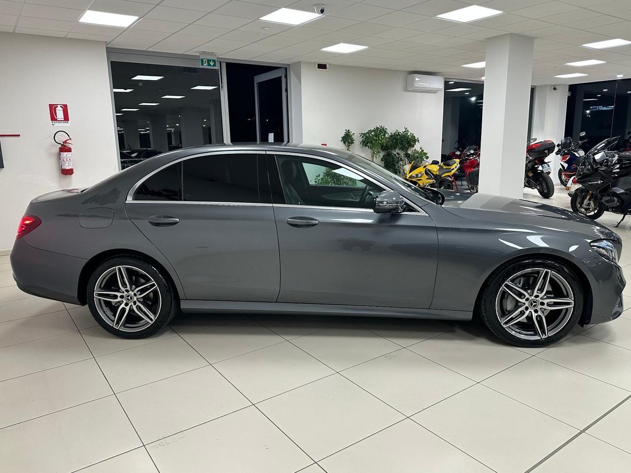 Mercedes-benz E 220 d 4Matic 194 Cv Premium - 2020